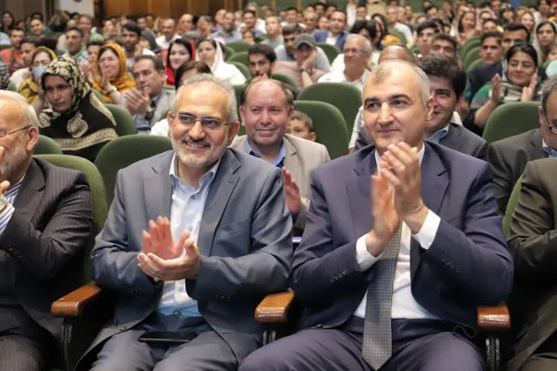 موس خود را روی تصویر حرکت دهید